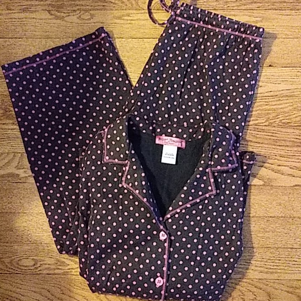 Betsey Johnson pajama set